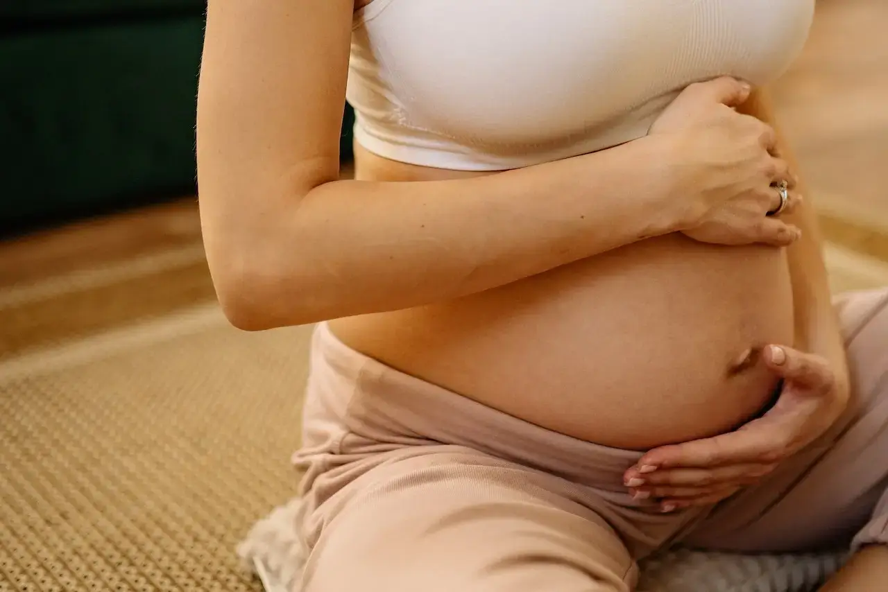 Derechos de la ley de parto respetado argentina: acompañante, privacidad y trato respetuoso